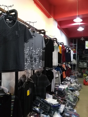 2016年正式招商0庫存0風險翌立優(yōu)衣惠服裝特賣連鎖免費加盟圖片,2016年正式招商0庫存0風險翌立優(yōu)衣惠服裝特賣連鎖免費加盟圖片大全,漆容成(個體經(jīng)營)-