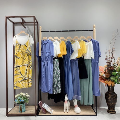 【品牌折扣女裝耐看易搭大字母連衣裙淘寶直播貨源尾貨折扣批發】-