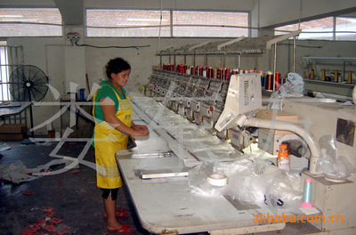 專業(yè)供應各種電腦繡花產(chǎn)品。專業(yè)繡花加工,鞋帽,箱包,襪子玩具圖片,專業(yè)供應各種電腦繡花產(chǎn)品。專業(yè)繡花加工,鞋帽,箱包,襪子玩具圖片大全,婁東方-